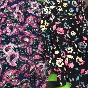 Two pairs of gently used lularoe TC2 leggings